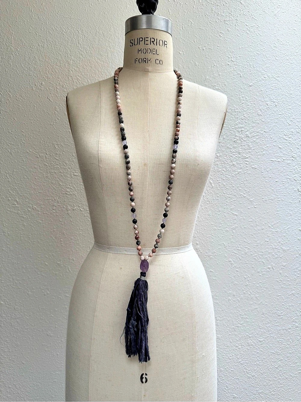 Beaded Tassel Necklace in Pink & Black Like New